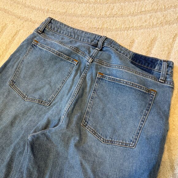 Abercrombie & Fitch Curve Love The Mom High Rise Jeans Size 14 - Picture 8 of 10